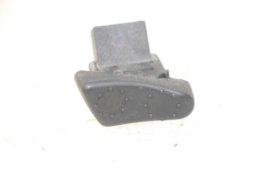 photo de ABBLENDLICHT SCHALTER  PIAGGIO VESPA GRANTURISMO 200 (2004 - 2005) - Hauptansicht