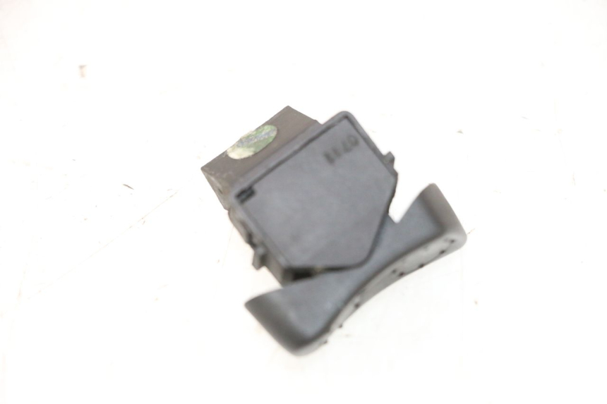 photo de LICHTSCHALTER PIAGGIO VESPA LX 2T 50 (2005 - 2013) - Detailansicht des Bauteils