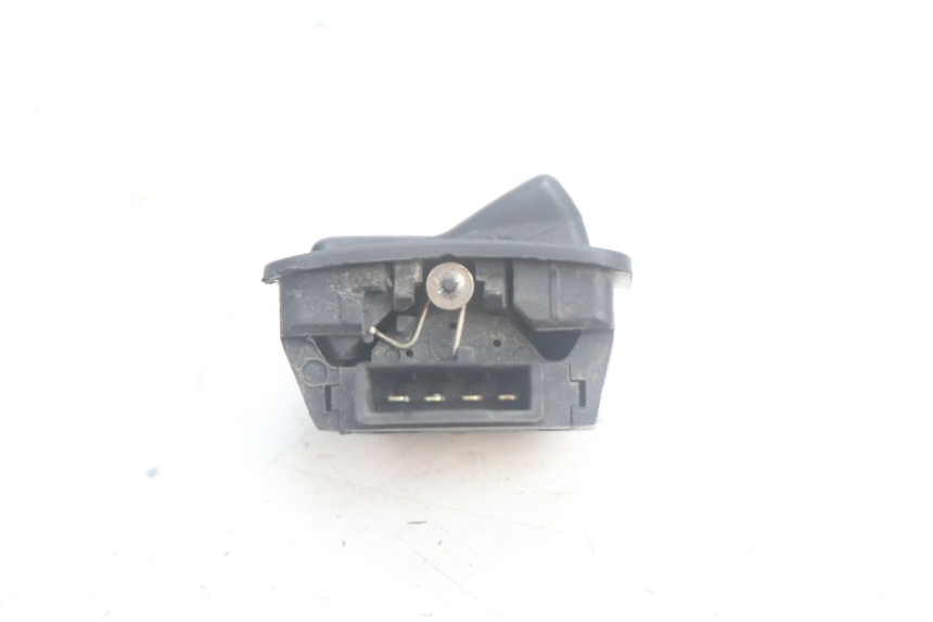 photo de LICHTSCHALTER YAMAHA XMAX X-MAX 125 (2006 - 2009) - Zoom auf Gebrauchszustand