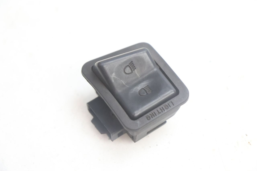 photo de LICHTSCHALTER YAMAHA XMAX X-MAX 125 (2006 - 2009) - Detailansicht des Bauteils