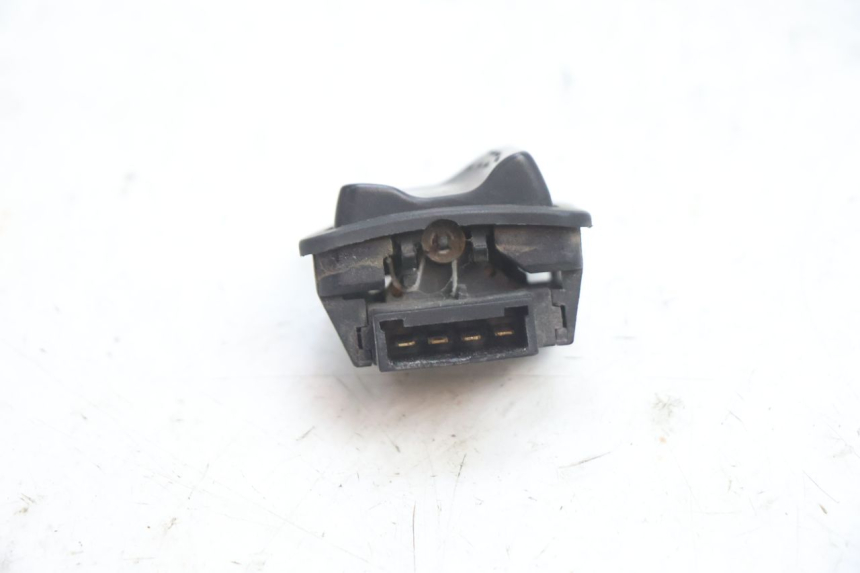 photo de ABBLENDLICHT SCHALTER  PIAGGIO X8 STREET 125 (2006 - 2007) - Alternative Perspektive