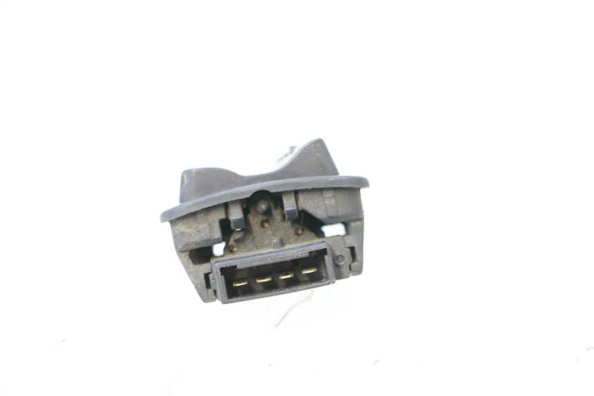 photo de LICHTSCHALTER PIAGGIO ZIP 4T 50 (2018 - 2020) - Alternative Perspektive
