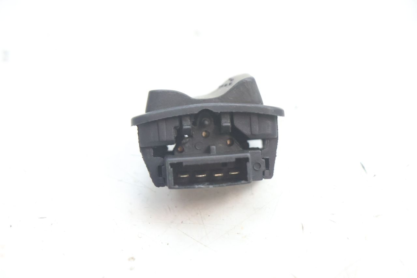 photo de LICHTSCHALTER PIAGGIO ZIP 4T 50 (2018 - 2020) - Alternative Perspektive