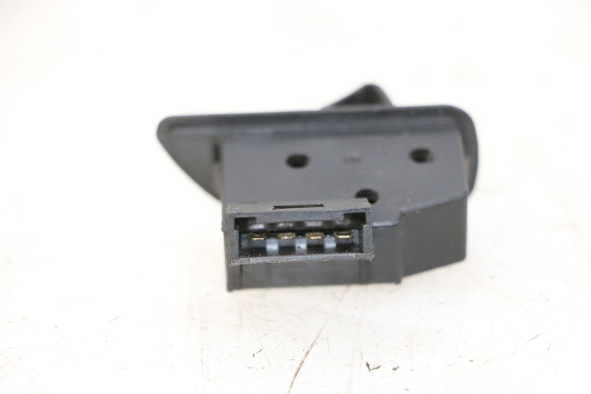 photo de SCHALTER ROLL LOCK PIAGGIO MP3 500 (2014 - 2017) - Zoom auf Gebrauchszustand