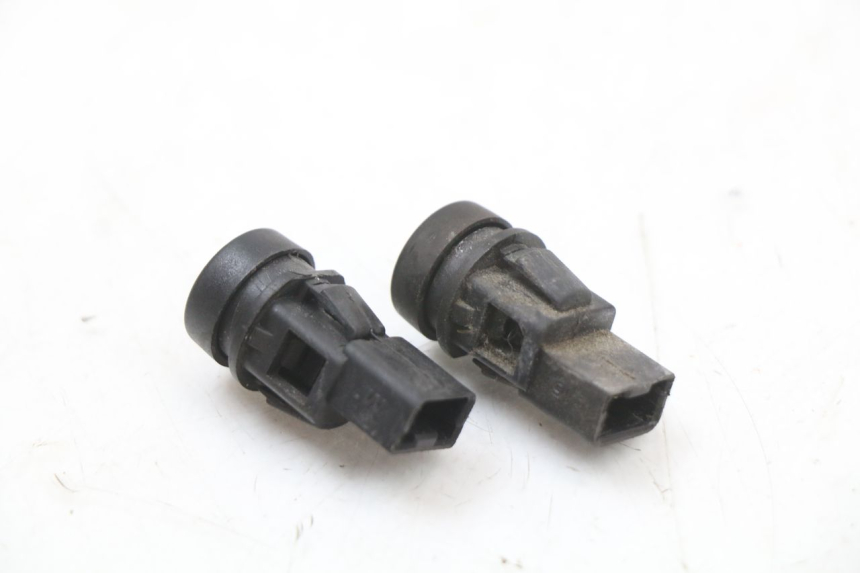 photo de SCHALTER PIAGGIO XEVO - X EVO 125 (2007 - 2017) - Zoom auf Gebrauchszustand