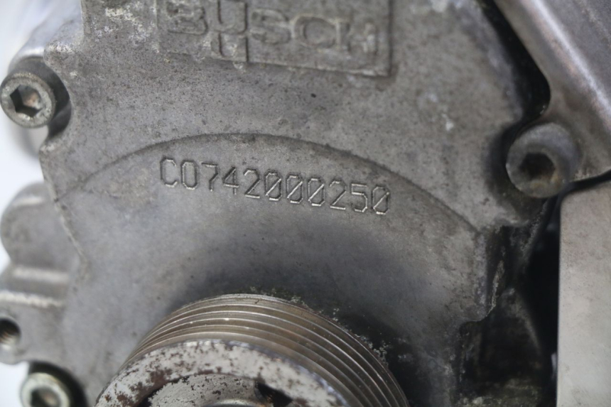 photo de COMPRESSOR PEUGEOT SATELIS COMPRESSOR K15 125 (2006 - 2009) - Alternativer Blickwinkel