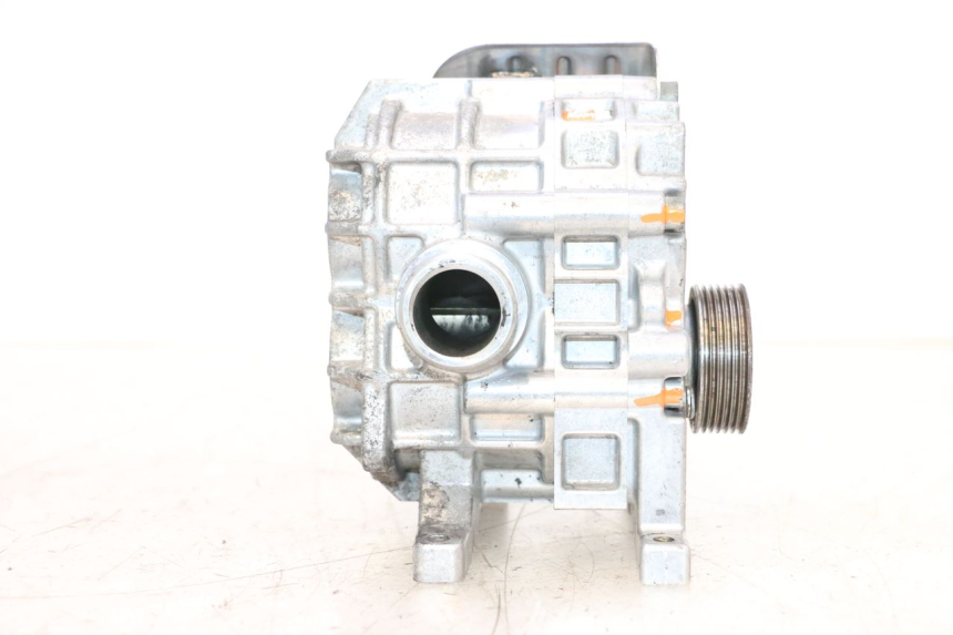 photo de COMPRESSOR PEUGEOT SATELIS COMPRESSOR K15 125 (2006 - 2009) - Weitere Ansicht des Artikels