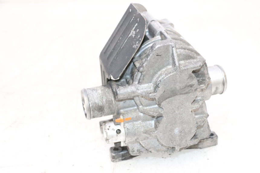 photo de COMPRESSOR PEUGEOT SATELIS COMPRESSOR K15 125 (2006 - 2009) - Oberflächenzustand und Material