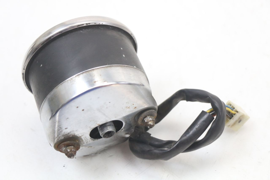 photo de DREHZAHLMESSER  SUZUKI GN 125 (1997 - 2000) - Zoom auf Gebrauchszustand