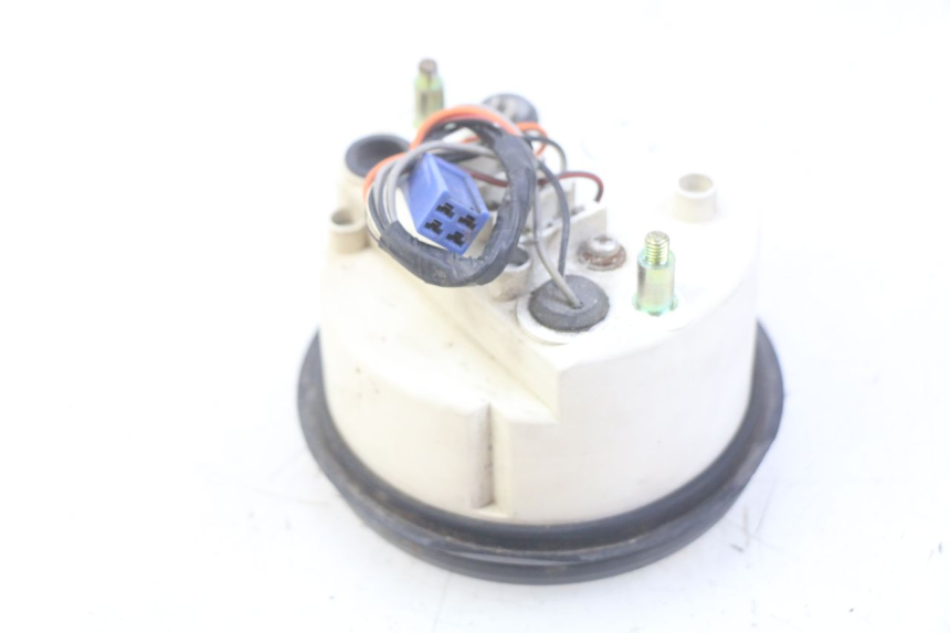 photo de DREHZAHLMESSER  SUZUKI GSX F GSXF 750 (1988 - 1998) - Zoom auf Gebrauchszustand