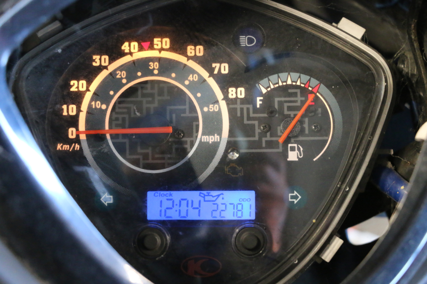 photo de TACHOMETER KYMCO AGILITY 16+ 4T 50 (2018 - 2023) - Detailansicht des Bauteils