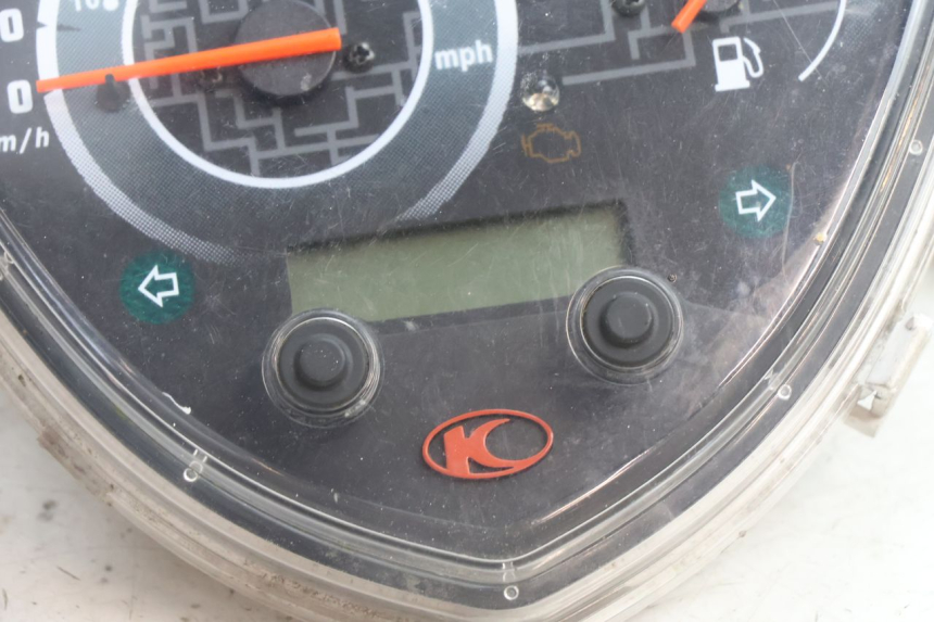 photo de TACHOMETER KYMCO AGILITY 16+ 4T 50 (2018 - 2023) - Technische Nahaufnahme