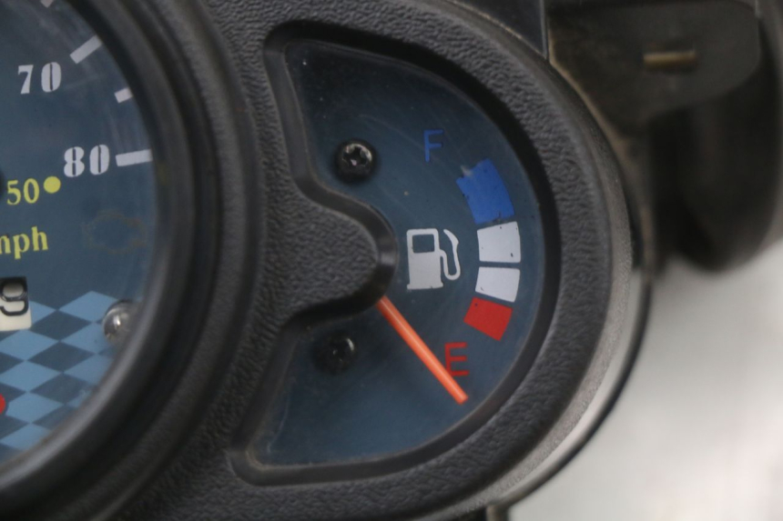 photo de TACHOMETER KYMCO AGILITY 4T 50 (2018 - 2022) - Technische Nahaufnahme