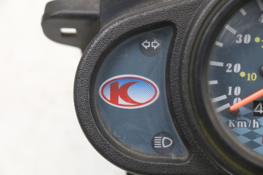 photo de TACHOMETER KYMCO AGILITY 4T 50 (2018 - 2022) - Zoom auf Gebrauchszustand