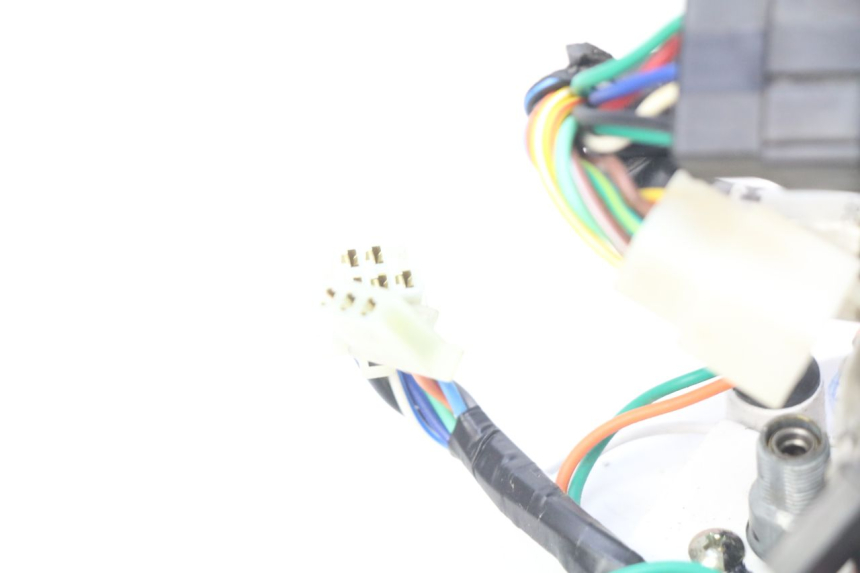 photo de TACHOMETER KYMCO AGILITY CITY 2T 50 (2008 - 2016) - Details der Befestigungspunkte