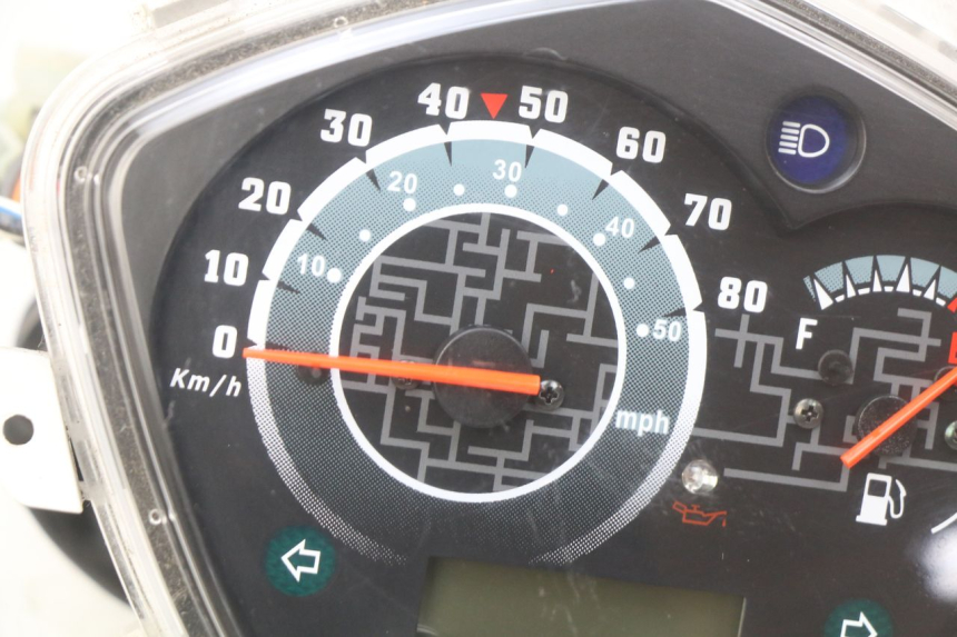photo de TACHOMETER KYMCO AGILITY CITY 2T 50 (2008 - 2016) - Kennzeichnungen und Originalreferenzen