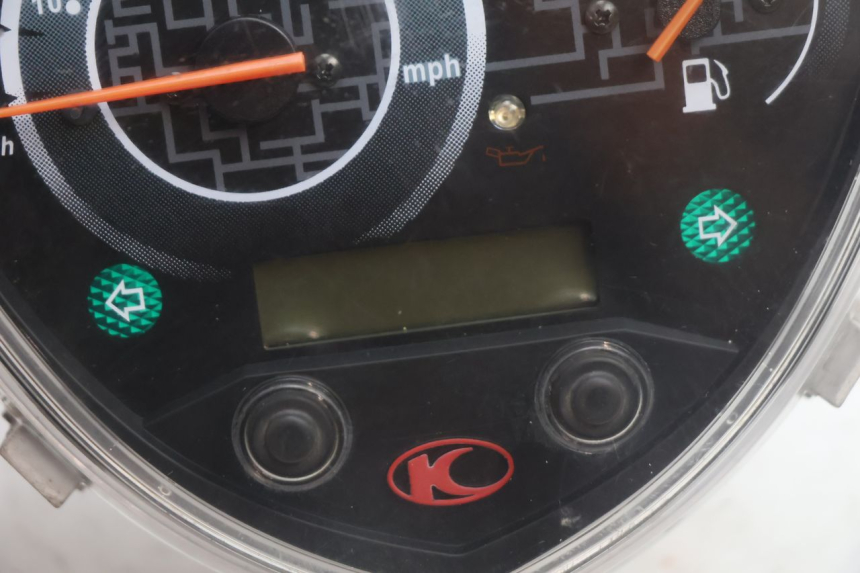 photo de TACHOMETER KYMCO AGILITY CITY 2T 50 (2008 - 2016) - Technische Nahaufnahme