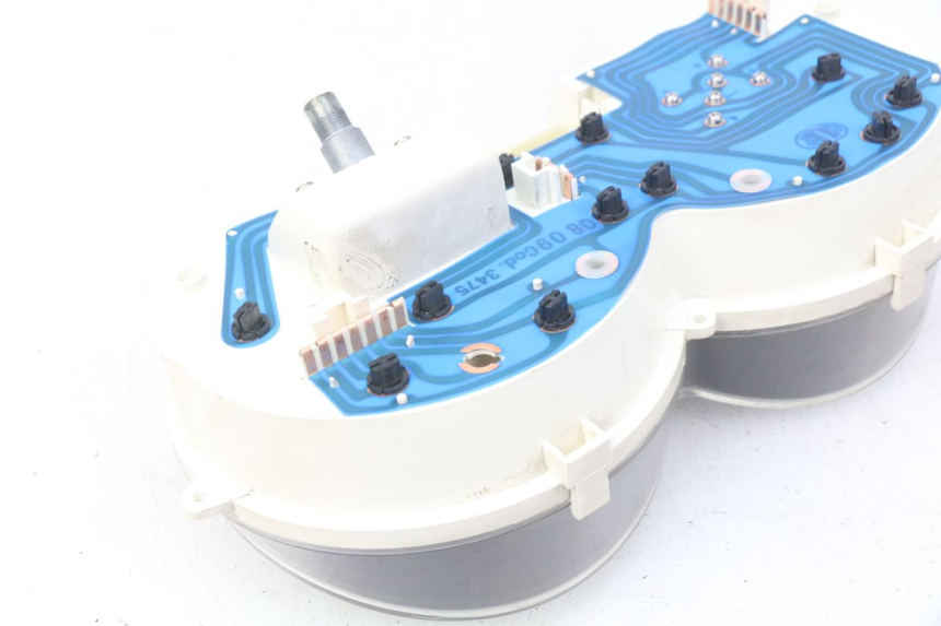 photo de TACHOMETER  APRILIA ATLANTIC 125 (2003 - 2009) - Details der Befestigungspunkte