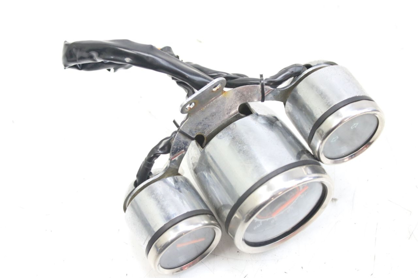 photo de TACHOMETER WILDLANDER BISCUIT 125 (2004 - 2010) - Zoom auf Gebrauchszustand