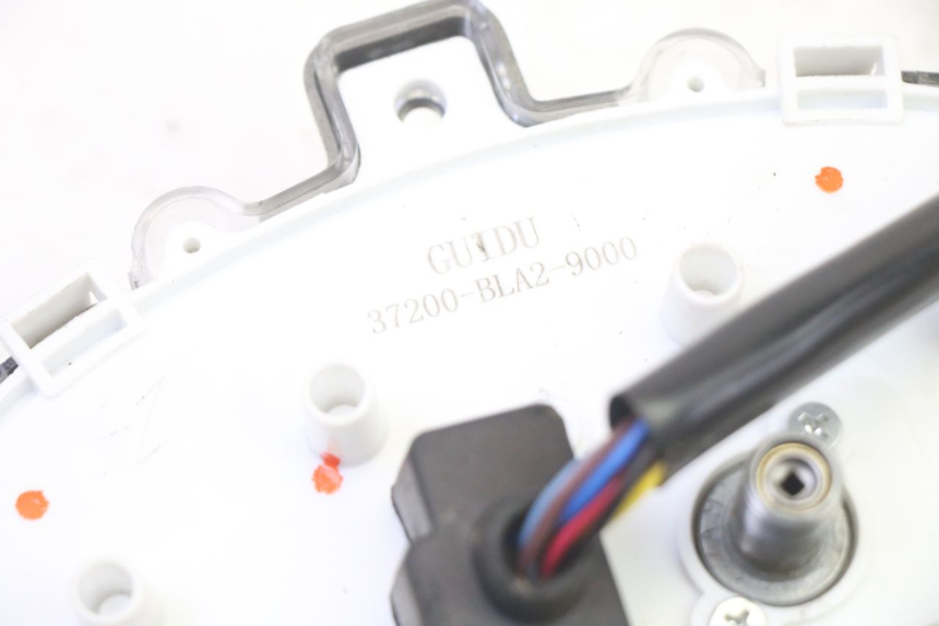 photo de TACHOMETER  MOTRON BREEZY 4T 50 (2021 - 2025) - Gesamtansicht des Produkts