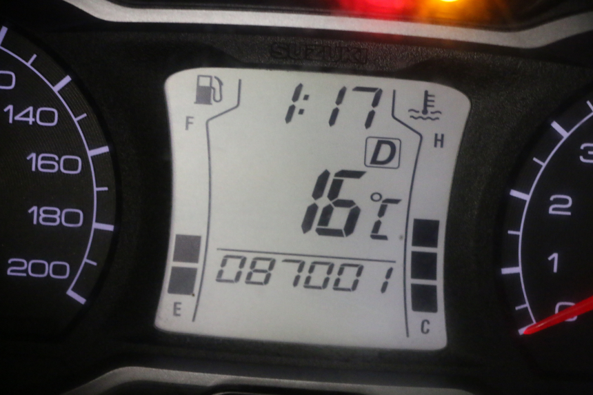 photo de TACHOMETER  SUZUKI BURGMAN 650 (2013 - 2020) - Technische Nahaufnahme