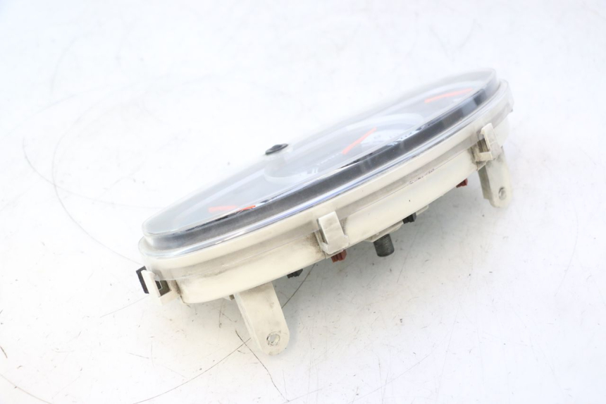 photo de TACHOMETER SUZUKI BURGMAN 125 (2007 - 2014) - Hochauflösende Nahaufnahme