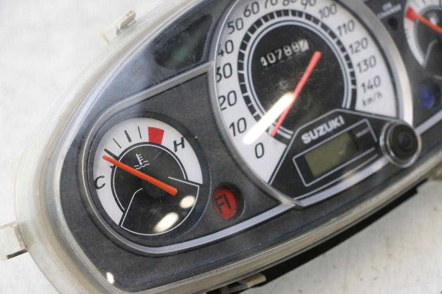 photo de TACHOMETER SUZUKI BURGMAN 125 (2007 - 2014) - Oberflächenzustand und Material