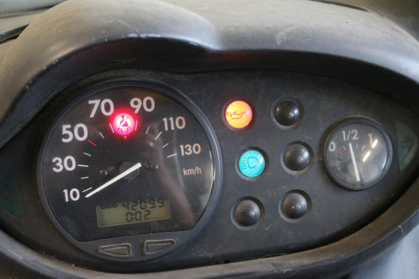 photo de TACHOMETER BMW C1 125 (2000 - 2003) - Technische Nahaufnahme
