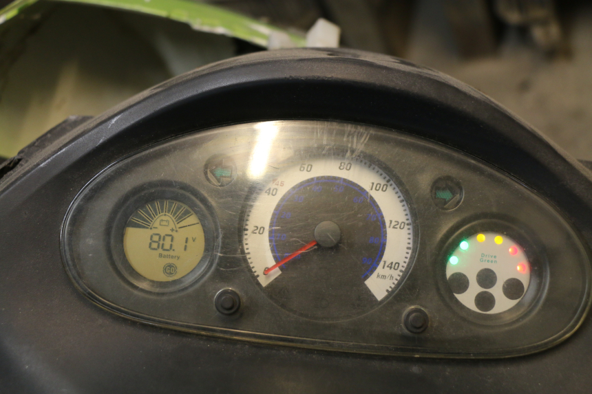 photo de TACHOMETER  ERIDER CARGO 1 (2009 - 2018) - Hochauflösende Nahaufnahme