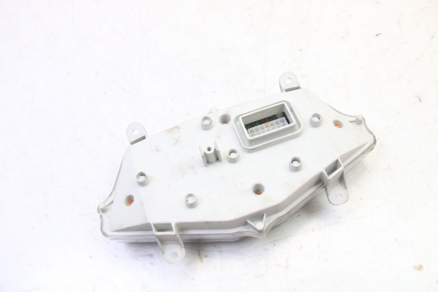 photo de TACHOMETER  ORCAL CAVARO 4T 50 (2019 - 2023) - Oberflächenzustand und Material