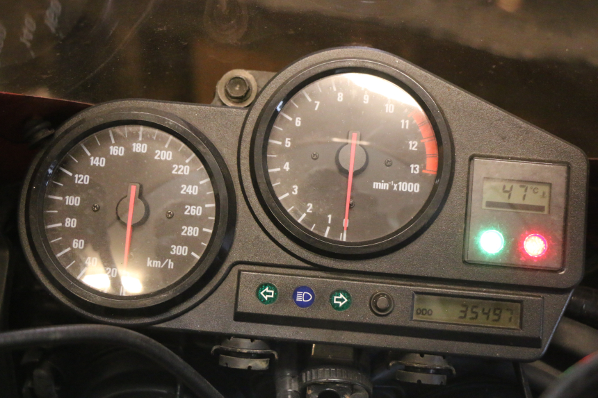 photo de TACHOMETER  HONDA CBR 919 RR FIREBLADE 900 (1998 - 1999) - Kennzeichnungen und Originalreferenzen
