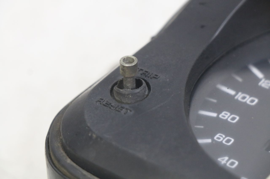 photo de TACHOMETER HONDA CBR F SC25 1000 (1989 - 1992) - Alternative Perspektive