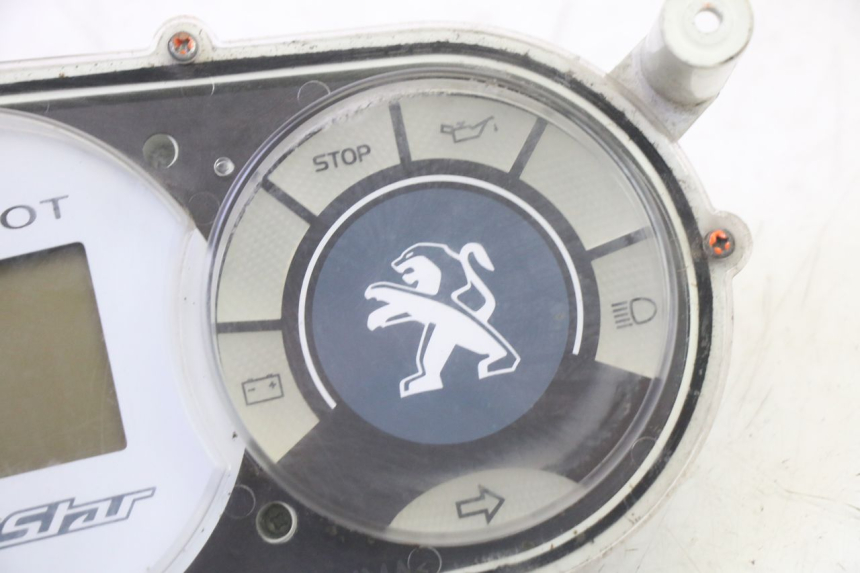 photo de TACHOMETER PEUGEOT CITYSTAR 50 (2013 - 2017) - Technische Nahaufnahme