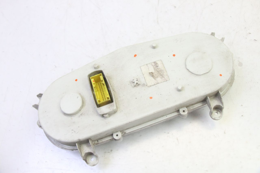 photo de TACHOMETER PEUGEOT CITYSTAR 50 (2013 - 2017) - Oberflächenzustand und Material