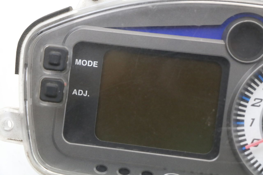 photo de TACHOMETER KYMCO DINK 4T 50 (2007 - 2018) - Zoom auf Gebrauchszustand
