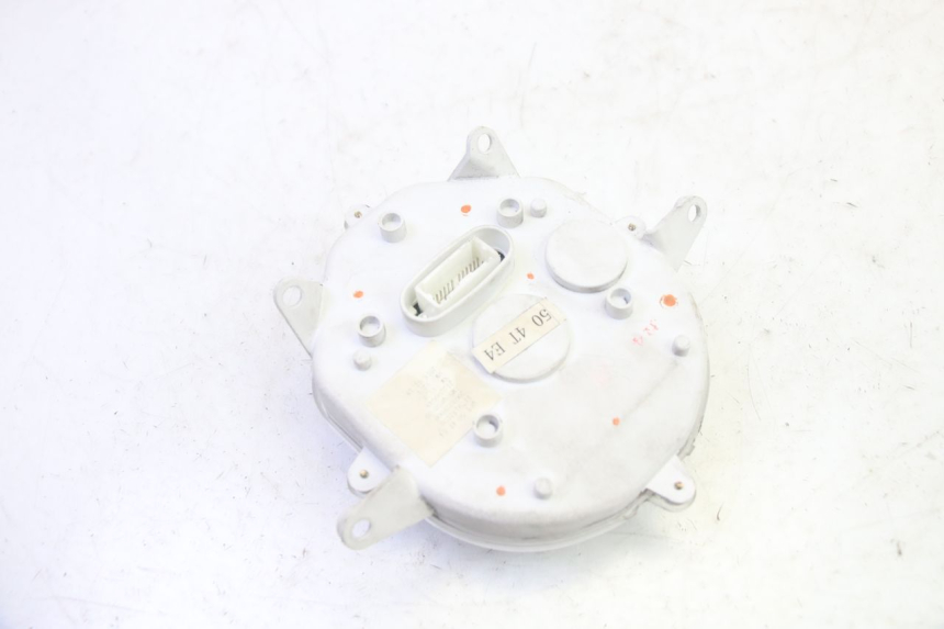photo de TACHOMETER PEUGEOT DJANGO 4T 50 (2014 - 2019) - Details der Befestigungspunkte