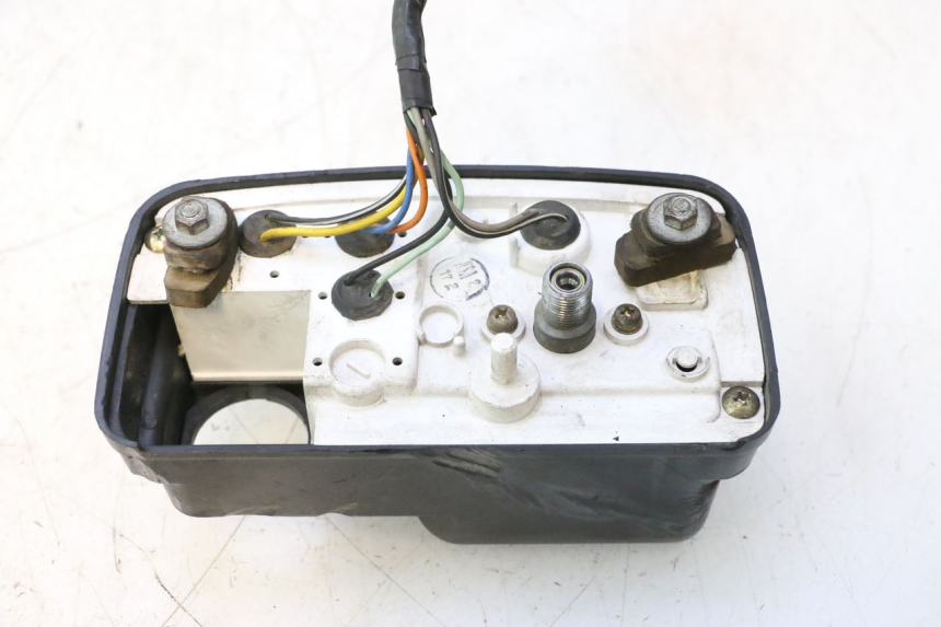 photo de TACHOMETER  SUZUKI DR S 600 (1985 - 1989) - Details der Befestigungspunkte