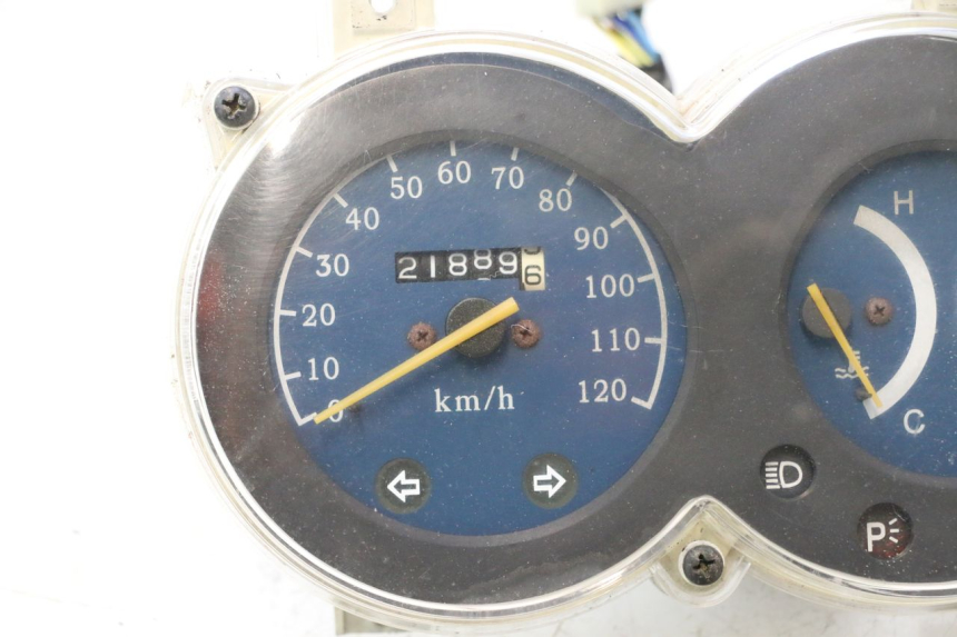 photo de TACHOMETER  CF MOTO E-CHARM 125 (2005 - 2008) - Fokus auf die Struktur