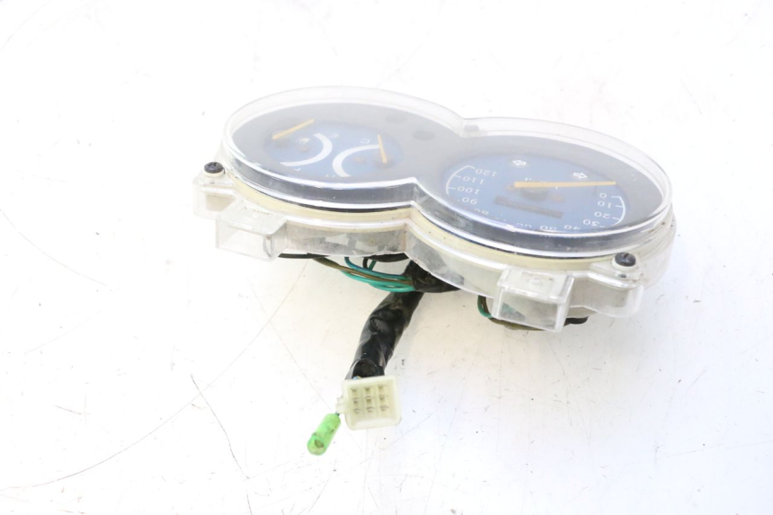 photo de TACHOMETER  CF MOTO E-CHARM 125 (2005 - 2008) - Oberflächenzustand und Material