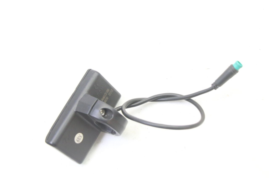 photo de TACHOMETER  URBANGLIDE E-CROSS PRO 1 - Details der Befestigungspunkte