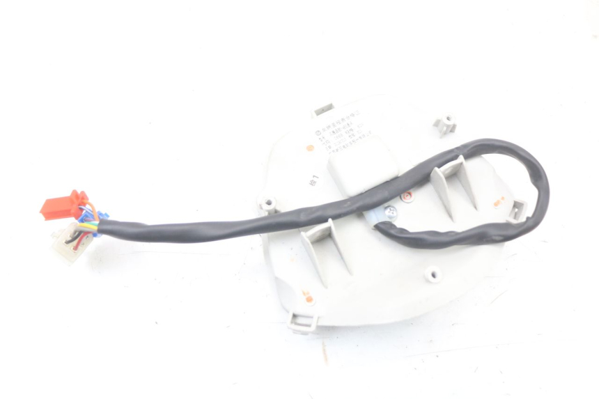 photo de TACHOMETER  WAYSCRAL E-START 1 (2018 - 2022) - Details der Befestigungspunkte