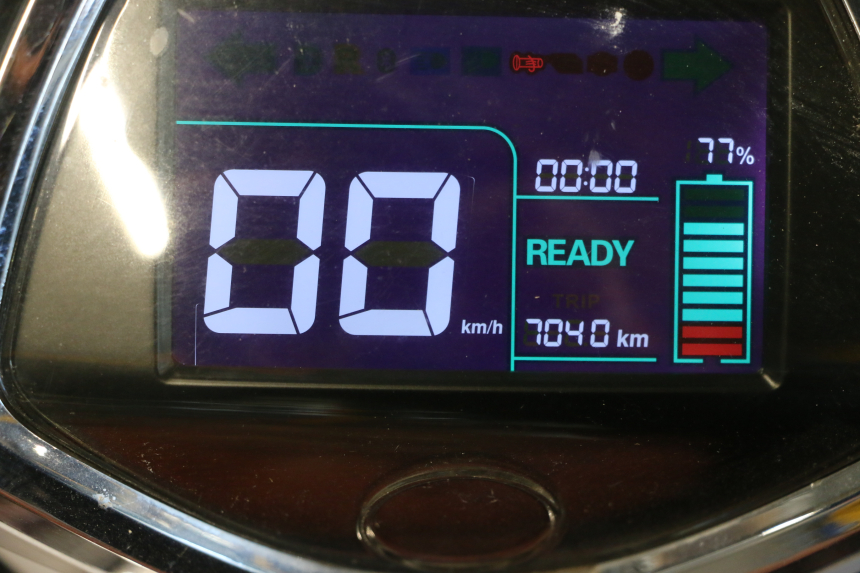 photo de TACHOMETER  WAYSCRAL E-START 1 (2018 - 2022) - Zoom auf Gebrauchszustand