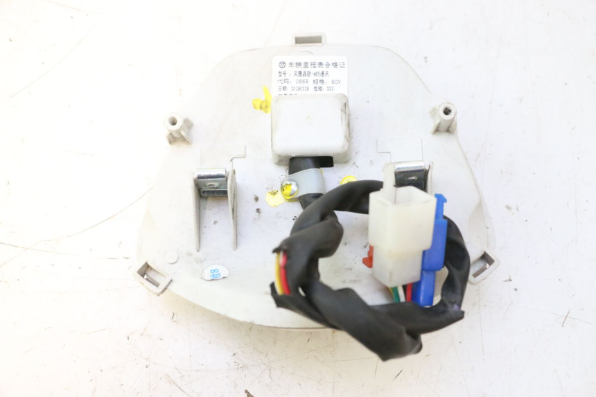 photo de TACHOMETER  WAYSCRAL E-START 1 (2018 - 2022) - Details der Befestigungspunkte