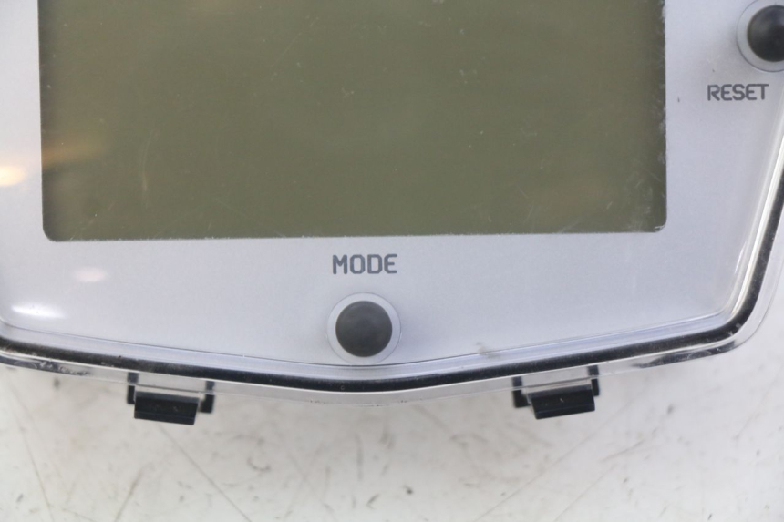 photo de TACHOMETER  PEUGEOT E-VIVACITY 1 (2012 - 2018) - Kennzeichnungen und Originalreferenzen