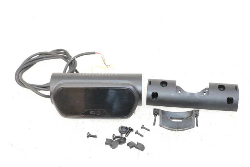 photo de TACHO SEGWAY NINEBOT E2 1 - Hauptansicht