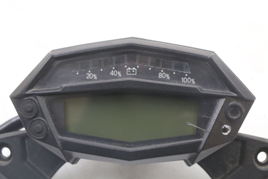 photo de TACHOMETER  EBROH BRAVO GLE 1 (2020 - 2024) - Detailansicht des Bauteils