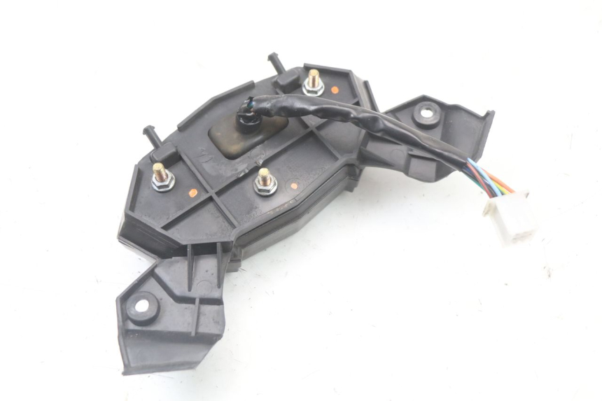 photo de TACHOMETER  EBROH BRAVO GLE 1 (2020 - 2024) - Details der Befestigungspunkte