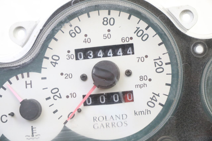 photo de TACHOMETER  PEUGEOT ELYSEO 125 (1999 - 2004) - Zoom auf Gebrauchszustand