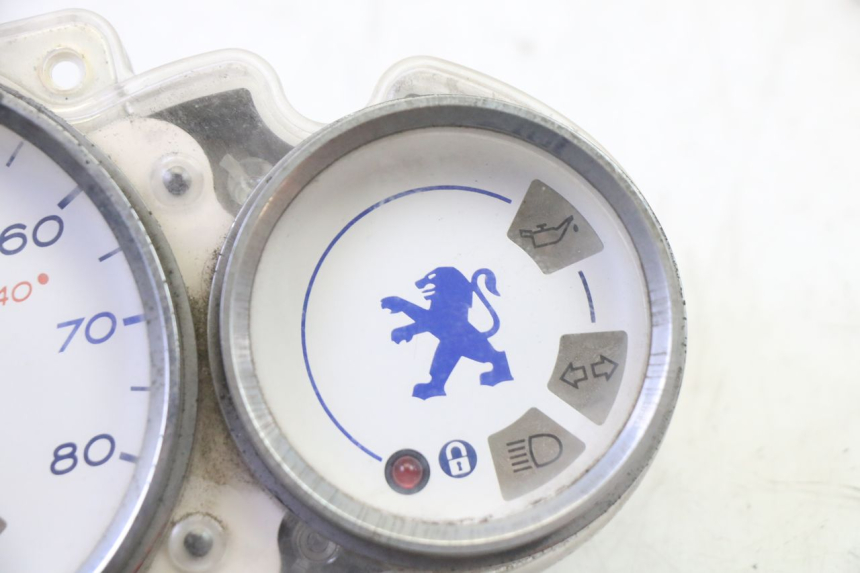 photo de TACHOMETER PEUGEOT ELYSTAR 50 (2002 - 2014) - Gesamtansicht des Produkts