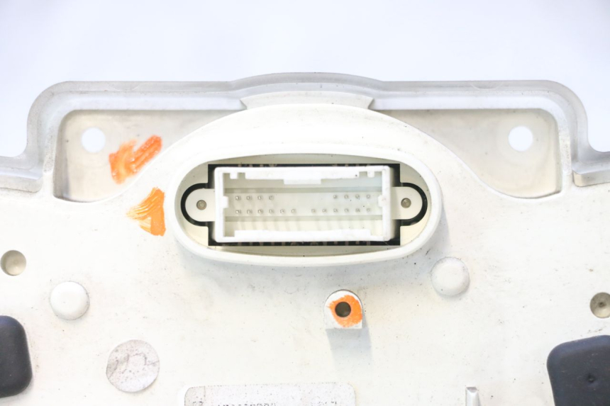 photo de TACHOMETER PEUGEOT ELYSTAR 50 (2002 - 2014) - Fokus auf die Struktur